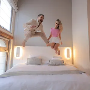 3* فندق مارتنز